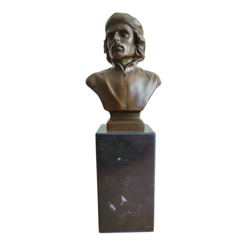 Ernesto Che Guevara - bronzová soška, signováno J. Perez, pravý bronz na mramoru