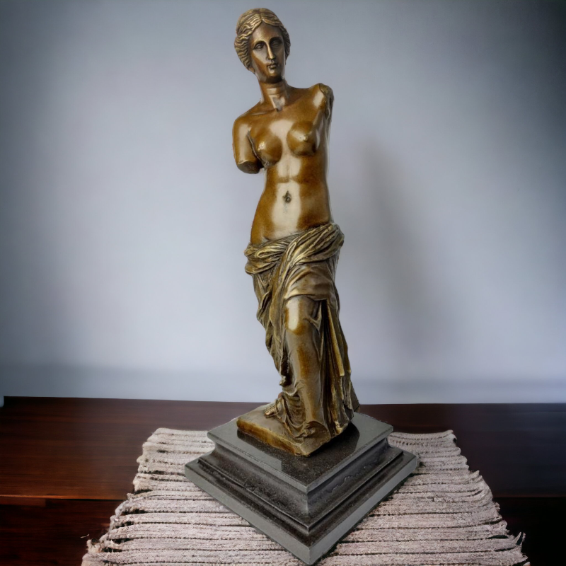 Venuše – bronzová socha Venus de Milo