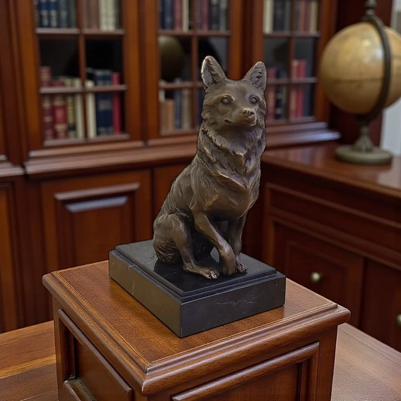 Liška – bronzová socha, ručně vyrobená umělecká dekorace s motivem lišky