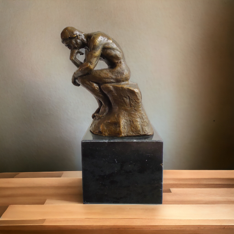 Myslitel – The Thinker, Le Penseur – bronzová soška podle Augusta Rodina, klasická umělecká dekorace