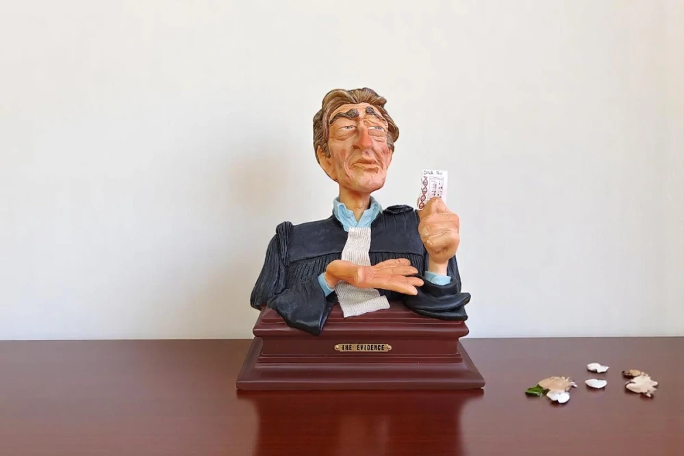 Figurka „Důkaz“ – Guillermo Forchino, limitovaná edice FO85705