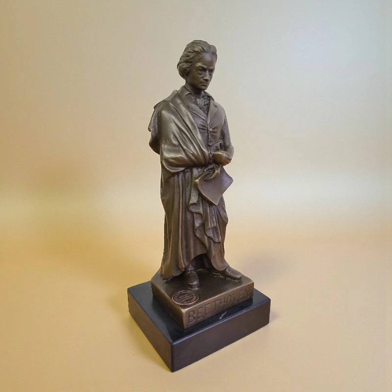 Bronzová figurka Beethoven – číslovaná, patinovaná
