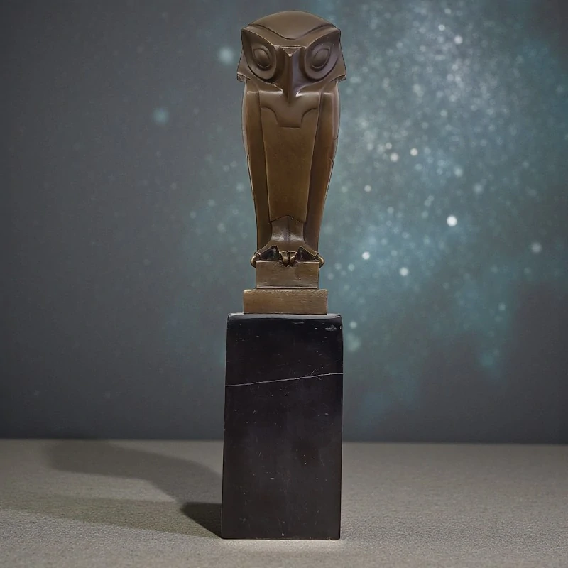 Sova – Číslovaná bronzová socha sovy ve stylu art deco od Johana Coenraada Altorfa