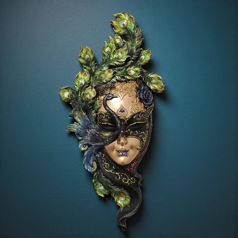 Benátská maska s pávem – luxusní nástěnná dekorace v barokním stylu, Veronese WU74139VB