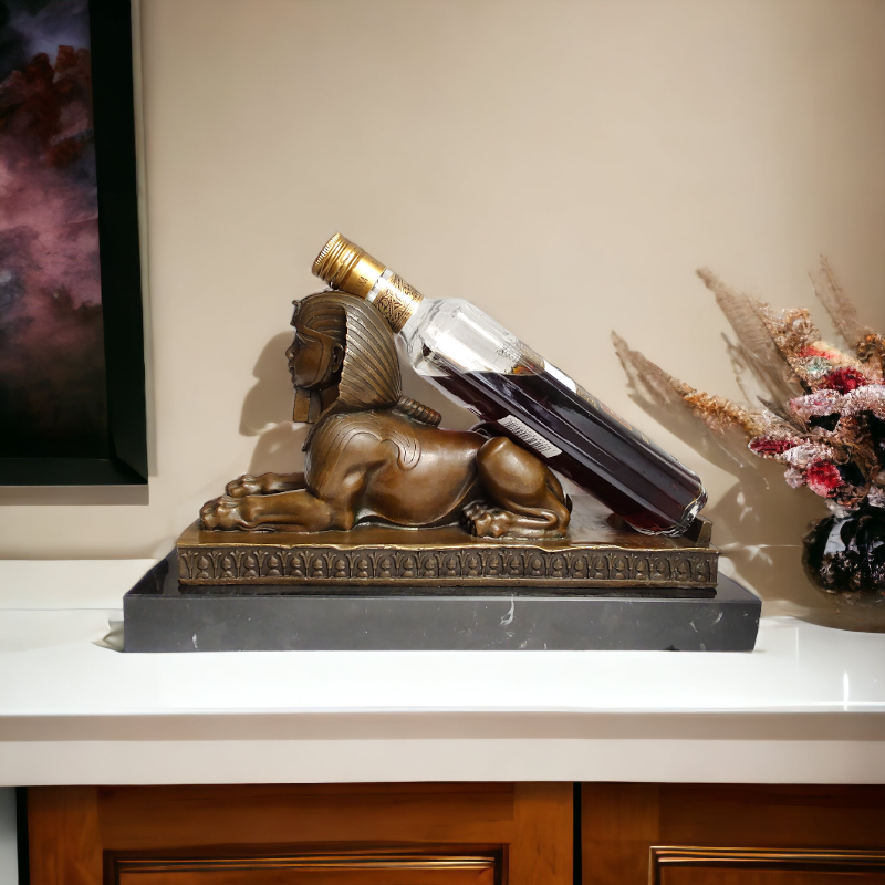 Velká sfinga - stojan na láhev - bronzová socha