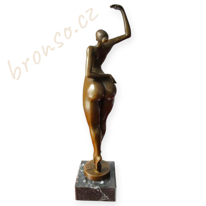 Tanečnice  – bronzová socha, současnéhé umění