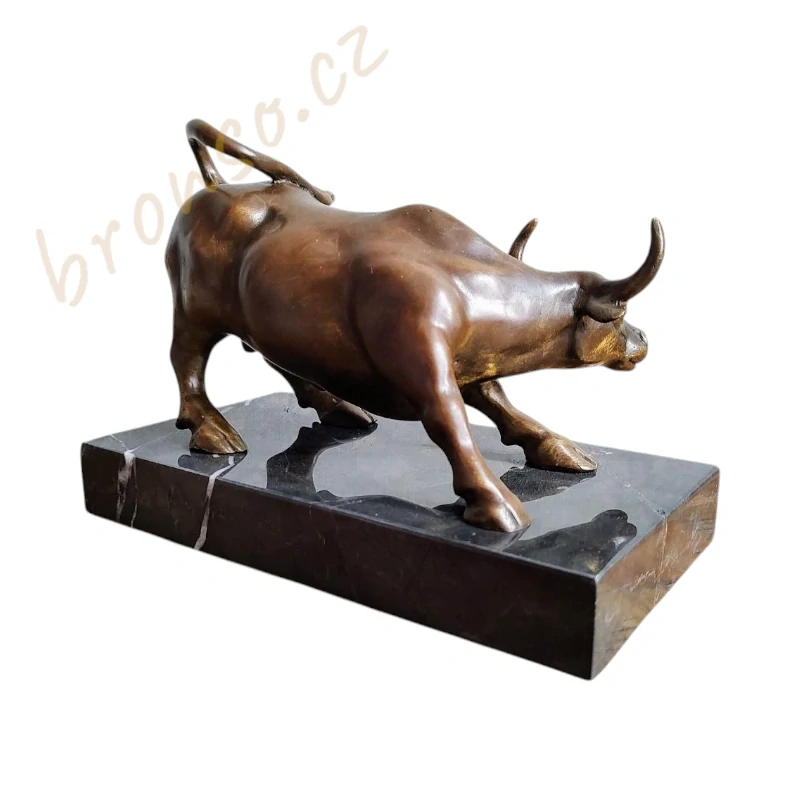 Wall Street Bull – bronzová socha býka, symbol síly a prosperity