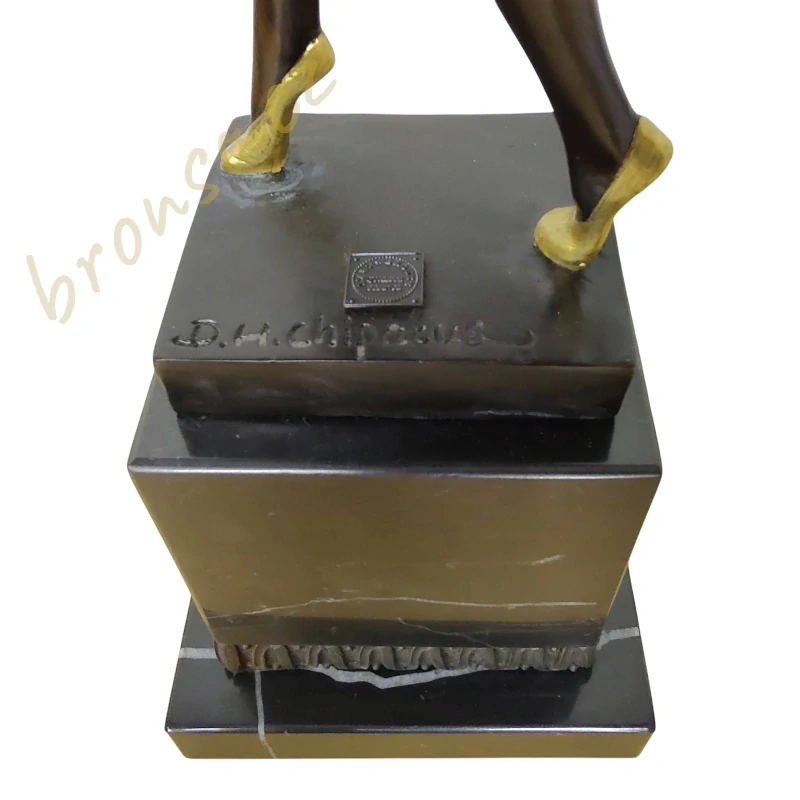Art deco bronzová tanečnice – D.H. Chiparus, francouzská slévárenská pečeť, ručně malovaná
