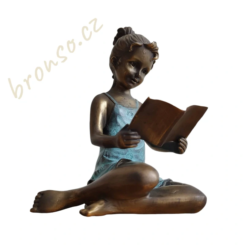 Bronzová soška dívky se knihou – čtenářka, dekorace do interiéru i zahrady, dárek pro milovníky knih