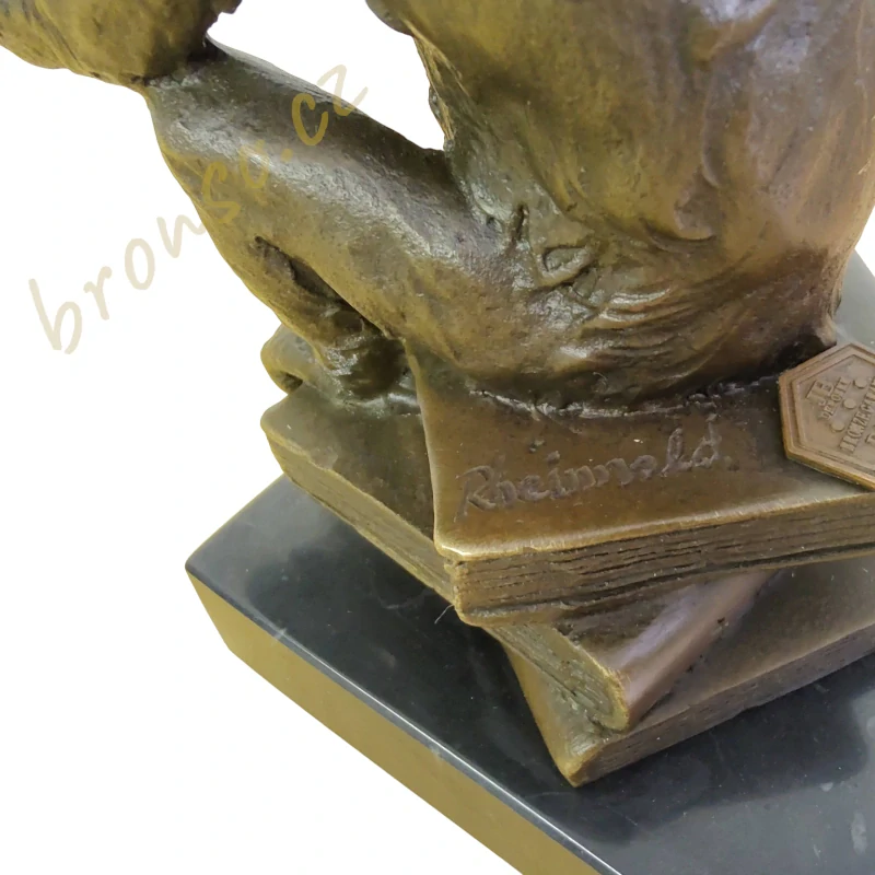 Opice myslitel – Darwin, bronzová socha, originální filozofická dekorace