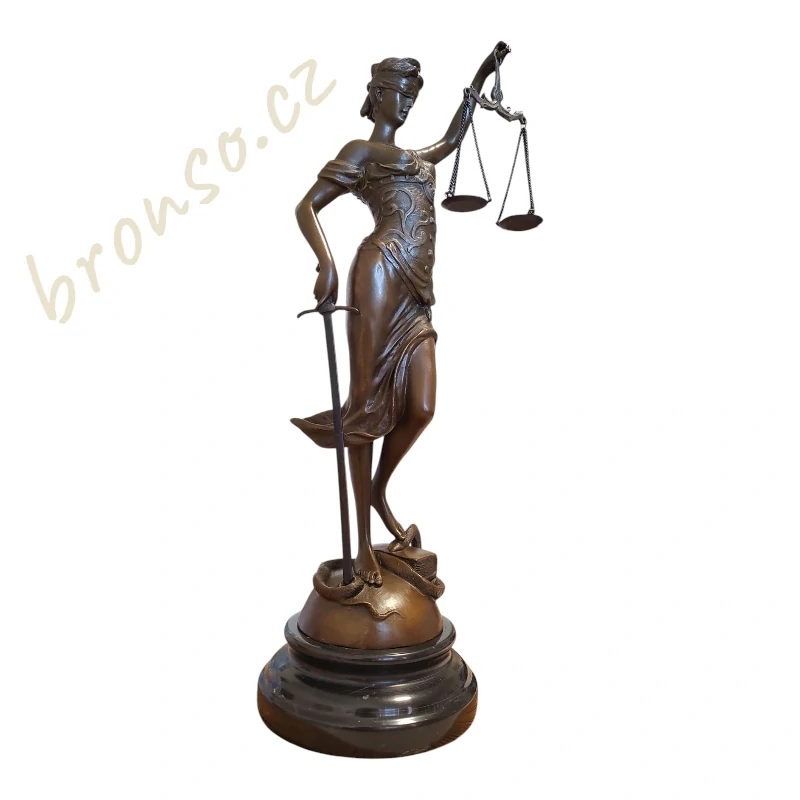 Bronzová figurální socha Spravedlnost – bohyně Themis, Justice 39 cm – symbol práva a rovnováhy