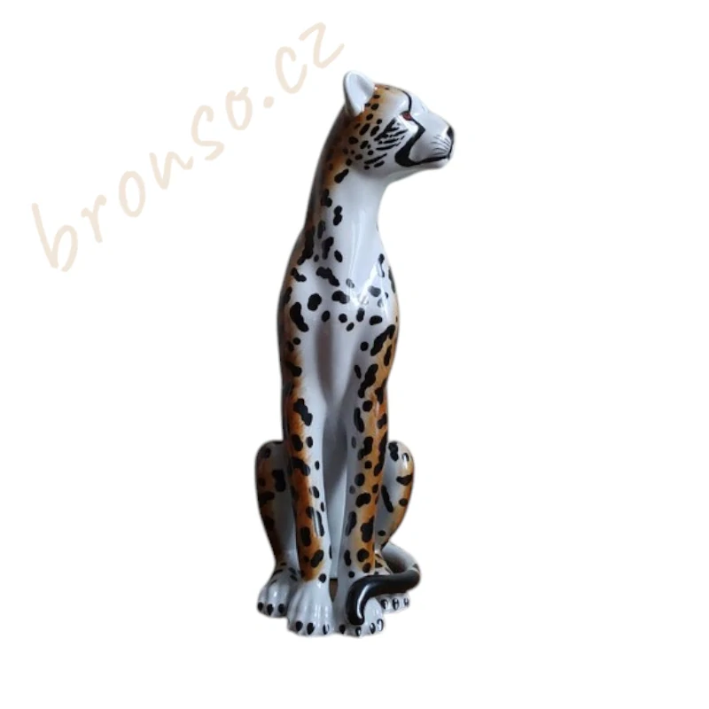Sedící leopard – keramická socha, elegantní ručně vyrobená zvířecí dekorace do interiéru