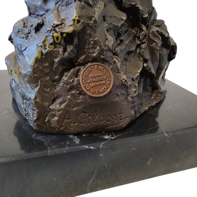 Bronzová socha „Ikarus“ – podepsáno A. Gilbert | Francouzské Art Deco umění z bronzu na mramorovém podstavci