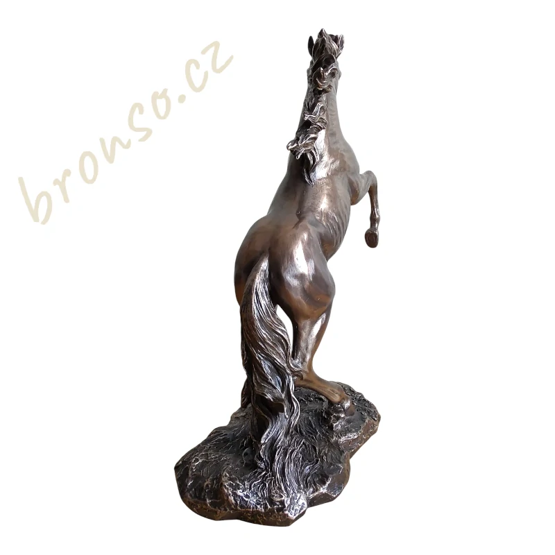 Vzpínající se kůň – dekorativní socha hřebce s bronzovým efektem – Veronese WU76028A4