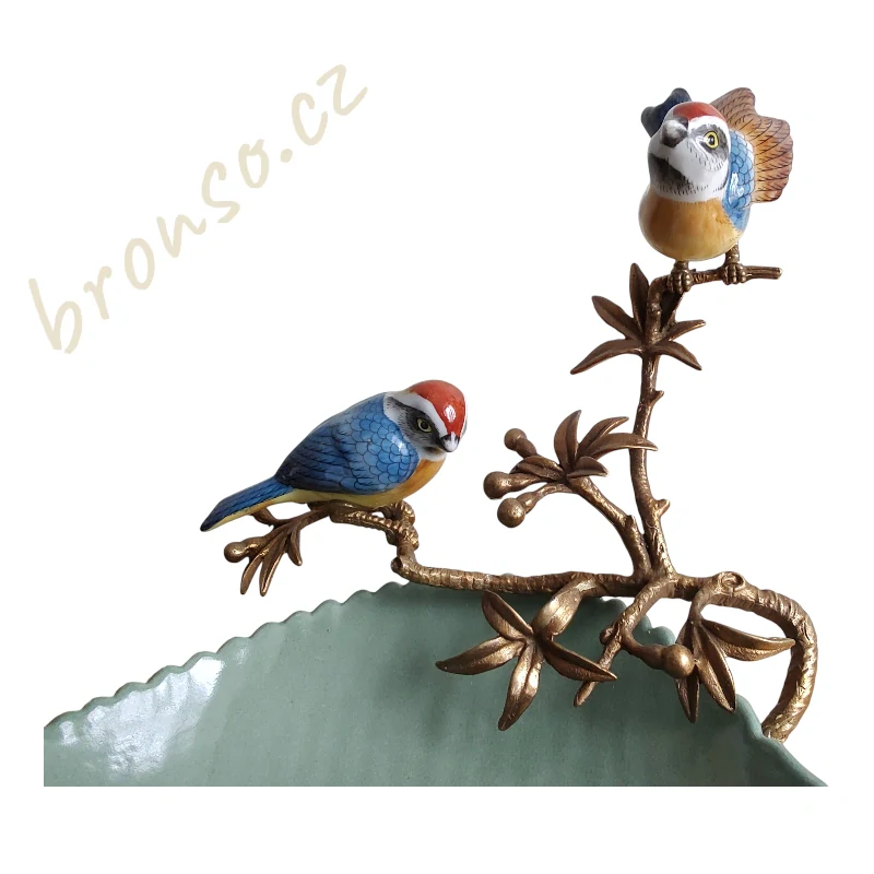 Dekorativní keramická mísa s ptáky – luxusní dekorace na stůl a do interiéru