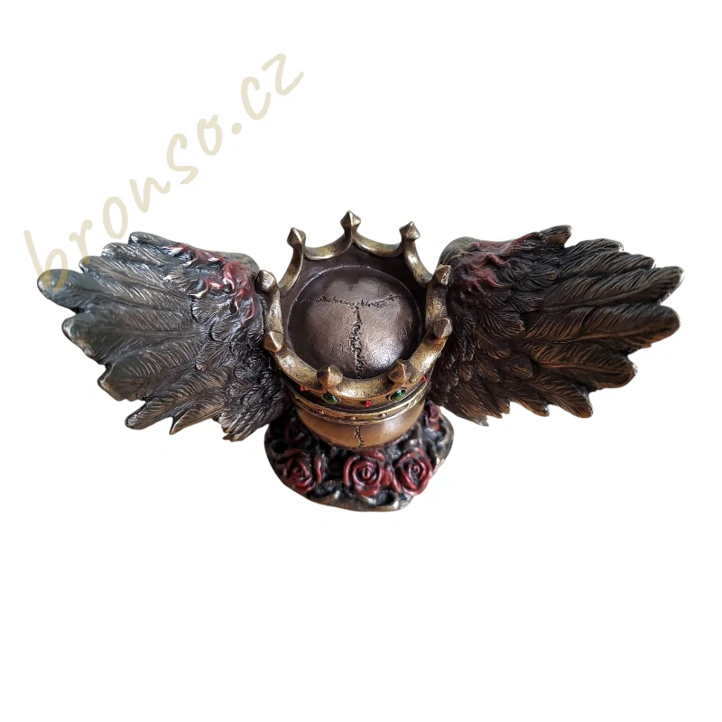 Lebka krále s korunou a křídly – gotická dark fantasy dekorace, originální dárek WU77632A4