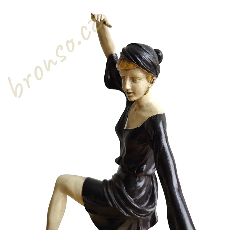 Art Deco socha tanečnice na mramoru – elegantní figurka ženy, vintage styl 20. léta, luxusní dekorace