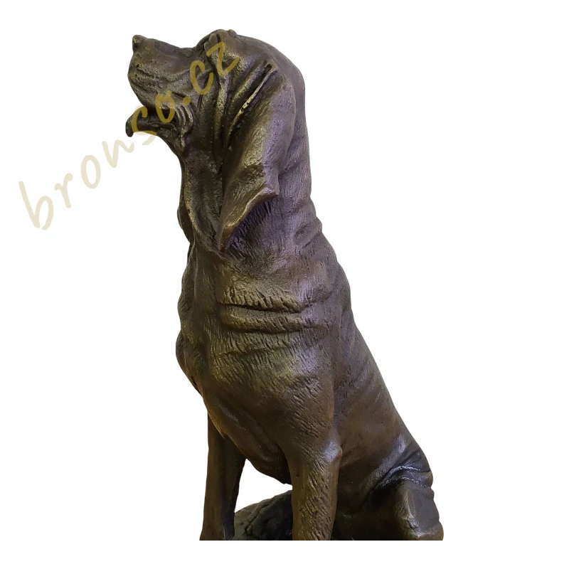 Bronzová socha loveckého psa Bloodhound – Auguste Nicolas Cain, bronz na mramoru