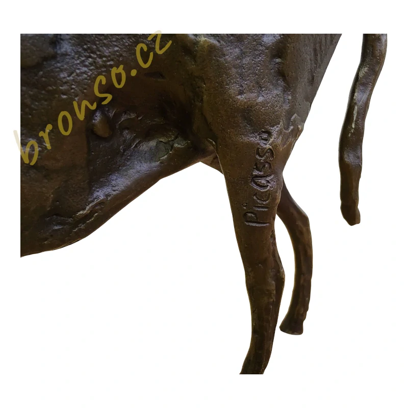 Bronzová socha býka – Picasso | Ručně vyráběná plastika, minimalistické umění, sběratelská dekorace