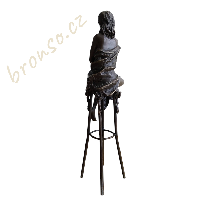 Bronzová socha sedící ženy – signovaná Pierre Colinet – elegantní akt, umělecká figurka