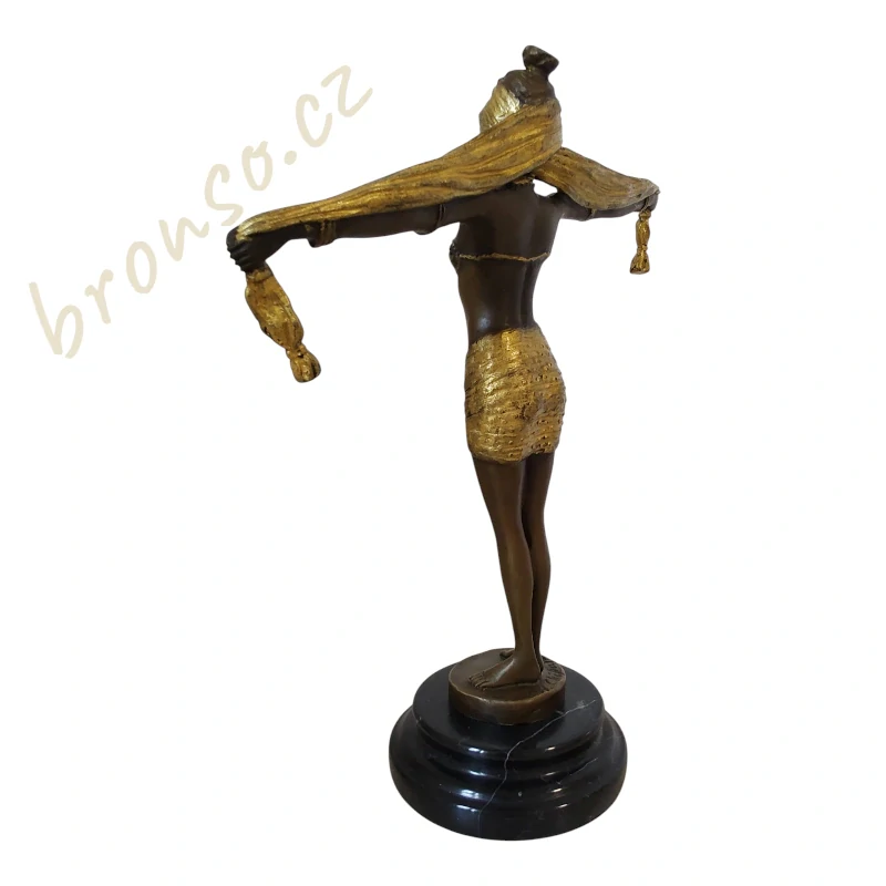 Art Deco bronzová socha tanečnice – orientální tanečnice na mramorovém podstavci