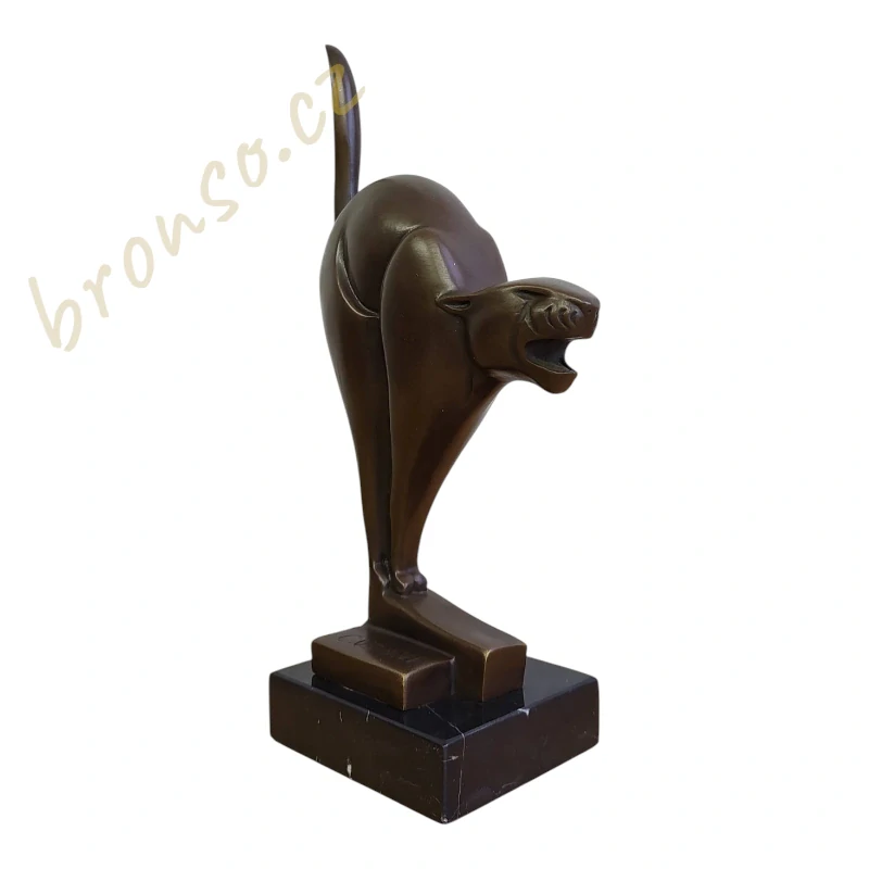 Art Deco bronzová kočka – podle Chrise van der Hoefa, signováno