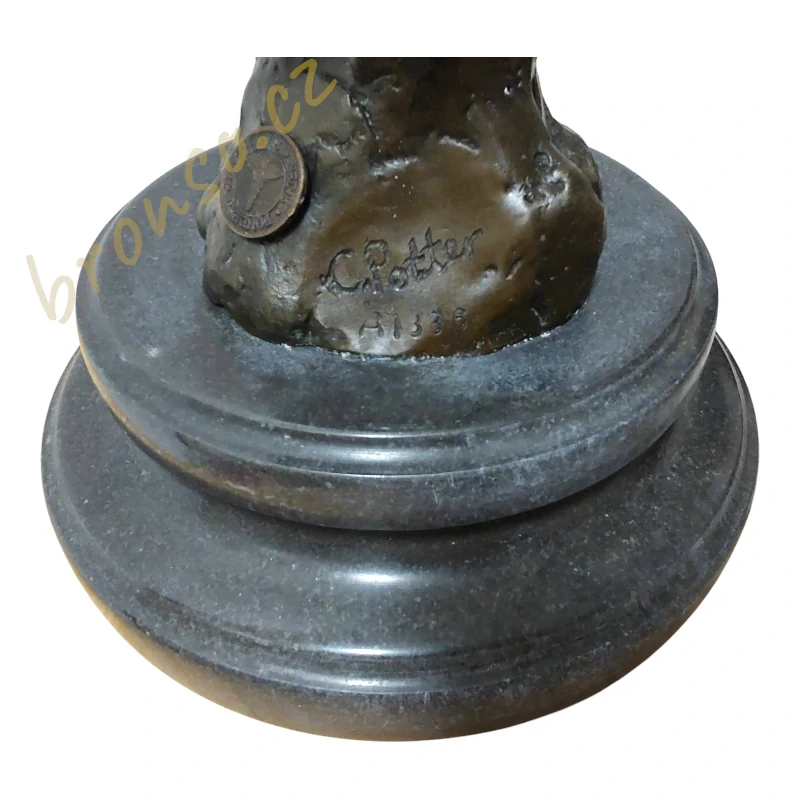 Bronzová socha sovy – Kalous ušatý, 30 cm – signovaná, číslovaná, sběratelský kus