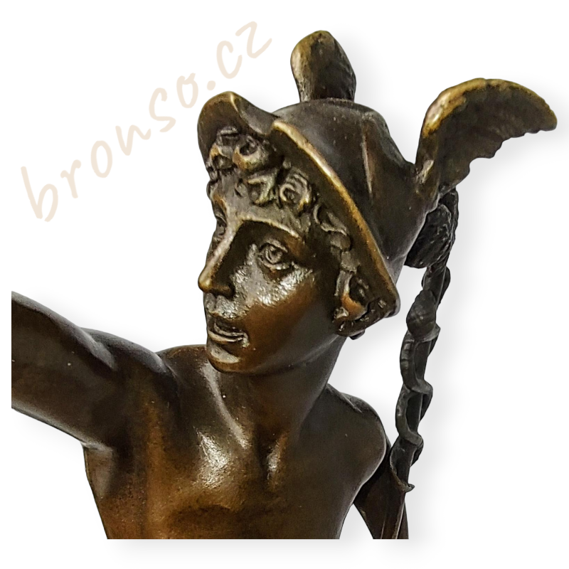 Bůh Hermés (Merkur) – bronzová socha, symbol rychlosti a moudrosti