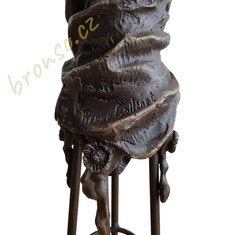 Bronzová socha sedící ženy – signovaná Pierre Colinet – elegantní akt, umělecká figurka