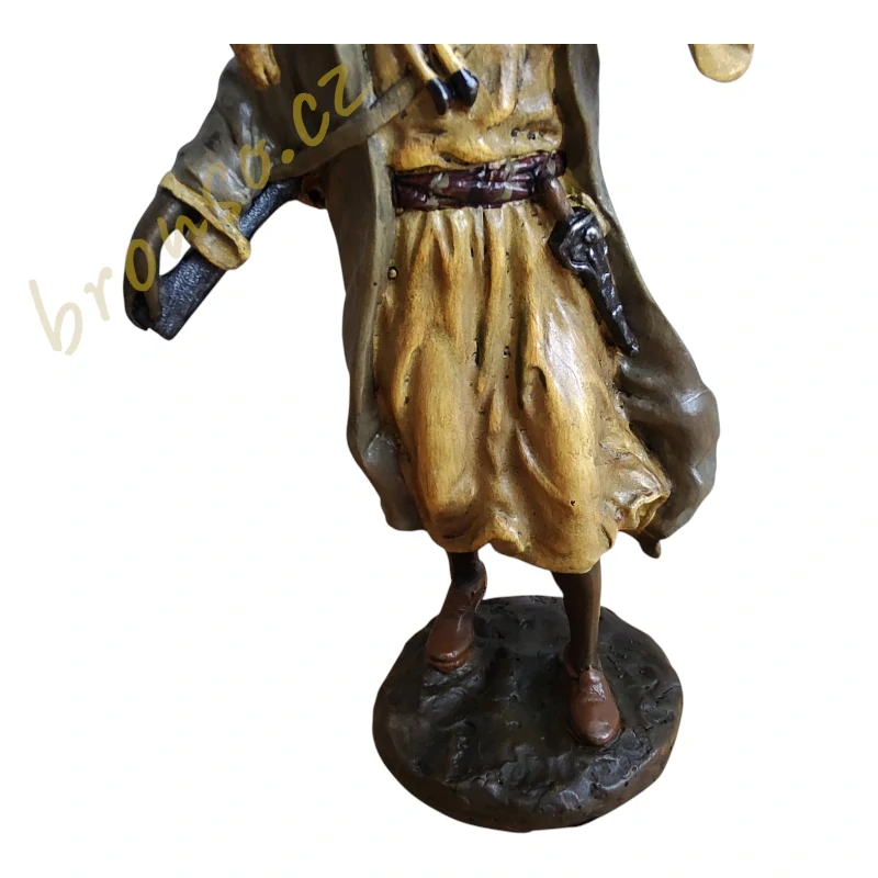 Barevná bronzová figurka v vídeňském stylu – arabský lovec, dekorace ve stylu Vienna bronze