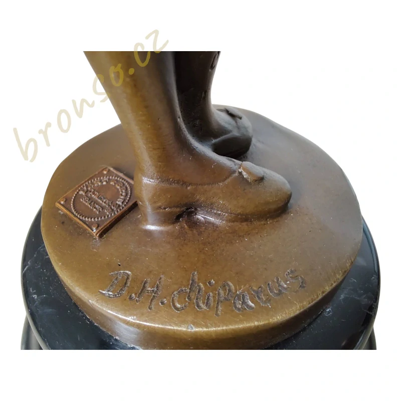 Socha studentky s aktovkou – bronz na mramorovém podstavci – Art Deco figurka – elegantní dekorace