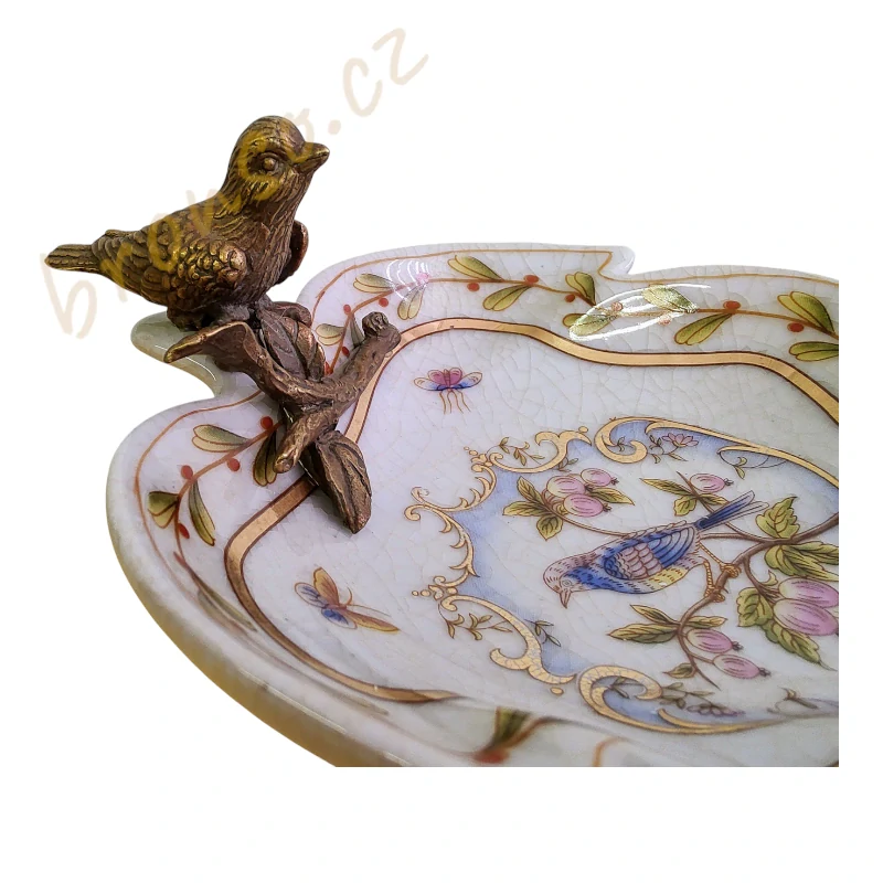 Porcelánový nástolec – mísa v secesním stylu