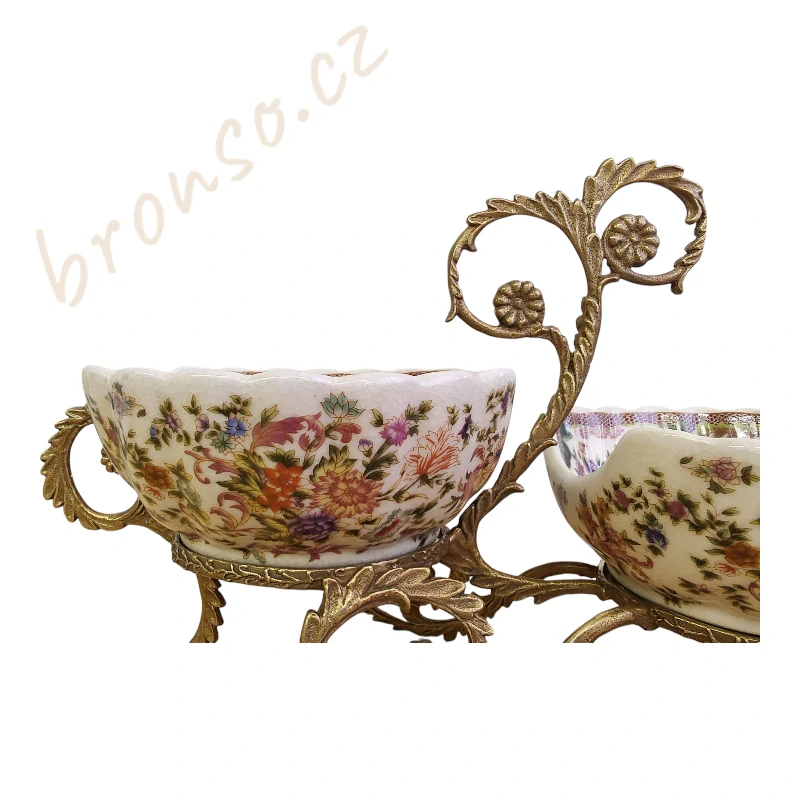 Dekorativní dvoumiskový stojan – elegantní interiérový doplněk, ručně vyrobená dekorace