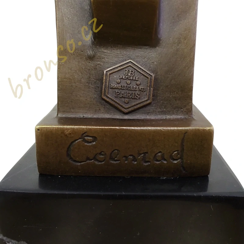 Sova – Číslovaná bronzová socha sovy ve stylu art deco od Johana Coenraada Altorfa