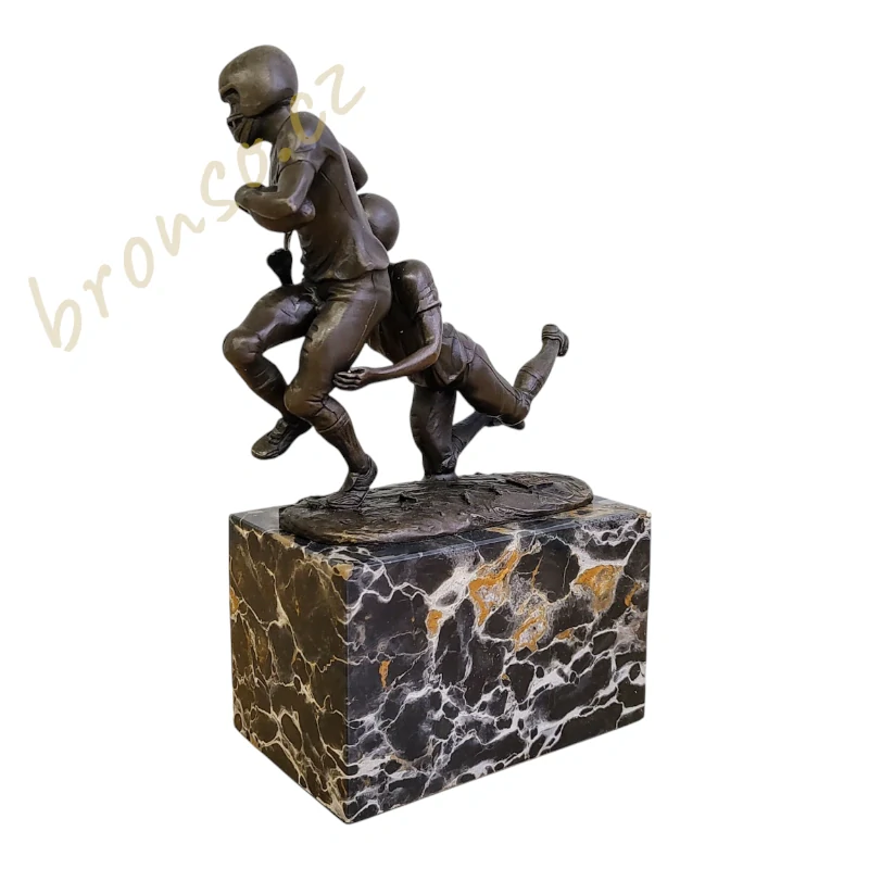 Bronzová sportovní socha – hráči amerického fotbalu, NFL Americký fotbal soška