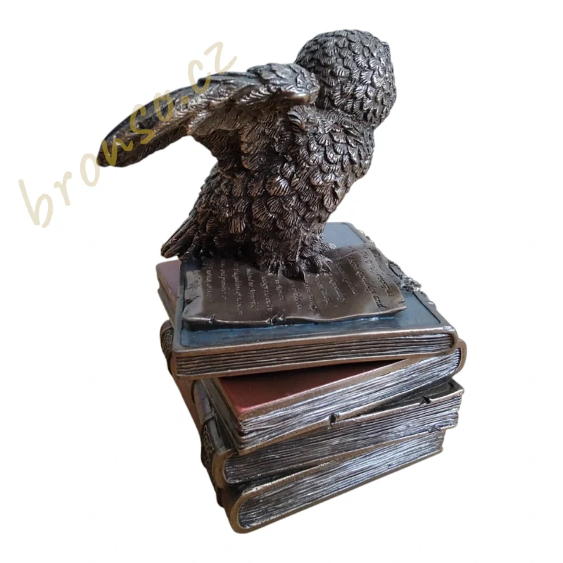 Sova na knihách – dekorativní šperkovnice, tajná schránka, bronzovaná figurka Veronese WU75509A4