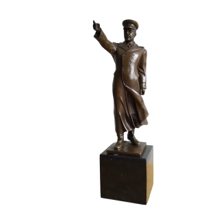 Stalin - bronzová socha