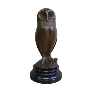 Art Deco bronzová socha sovy na mramorovém podstavci – signovaná, číslovaná sběratelská dekorace