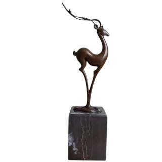 Modernistická bronzová socha jelena – gazela na mramorovém podstavci, Art Deco figurka zvířete, elegantní bytová dekorace